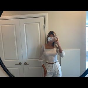 White long sleeve blouse! Good condition